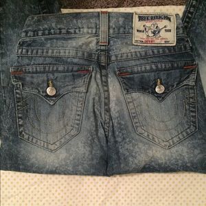 MENS TRUE RELIGION JEANS SIZE 28